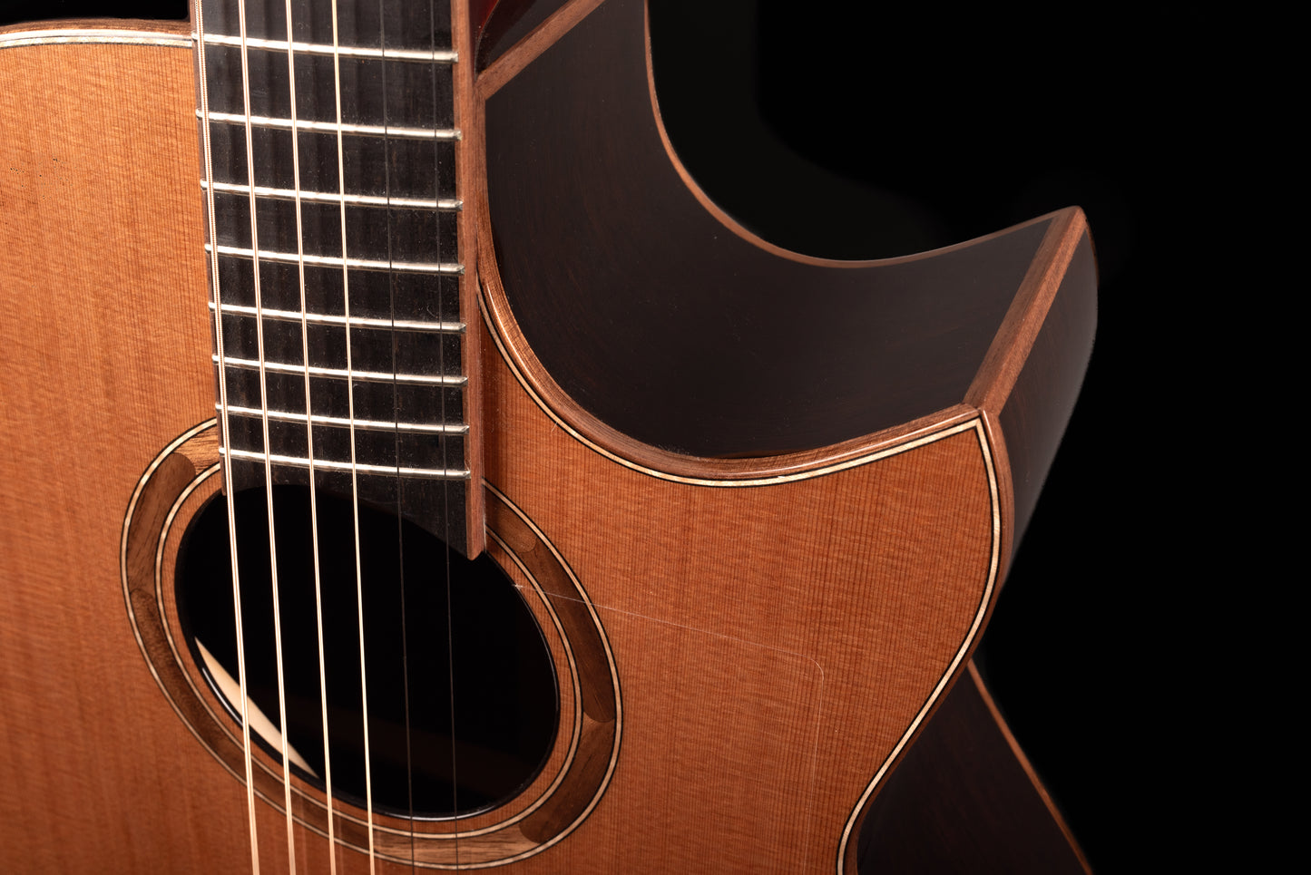 AVENIR 25 SERIES AUDITORIUM CEDAR WENGE FAN FRET