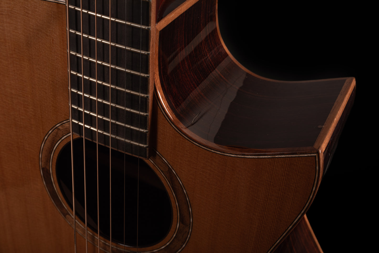 AVENIR 20 SERIES CONCERT CEDAR ROSEWOOD