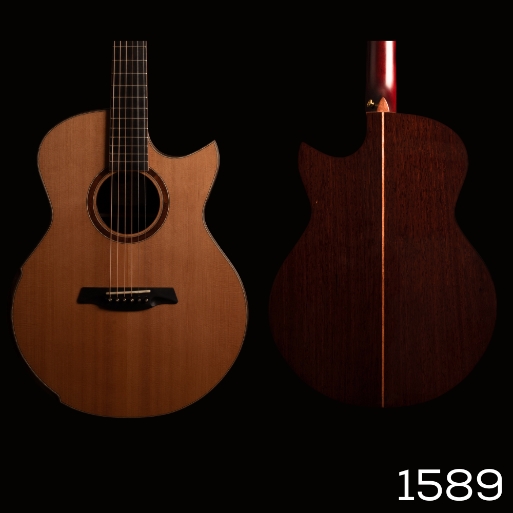 AVENIR 25 SERIES AUDITORIUM CEDAR WENGE