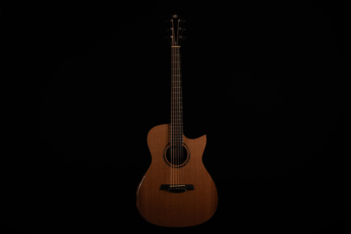AVENIR 20 SERIES CONCERT CEDAR ROSEWOOD