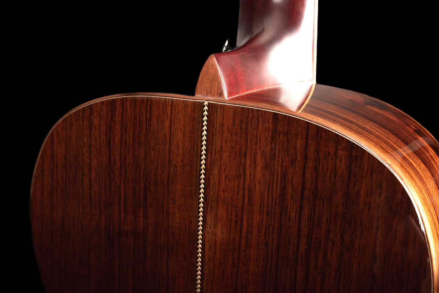 AVENIR TRADITIONAL PARLOUR