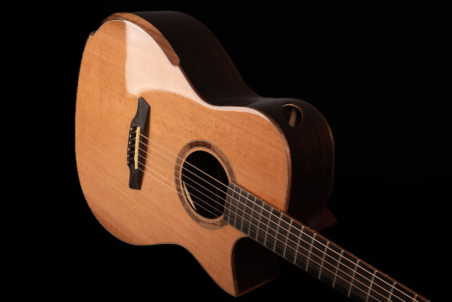 AVENIR 20 SERIES CONCERT CEDAR ROSEWOOD