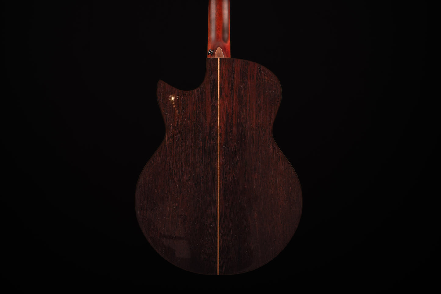 AVENIR 25 SERIES AUDITORIUM ENGELMANN SPRUCE WENGE