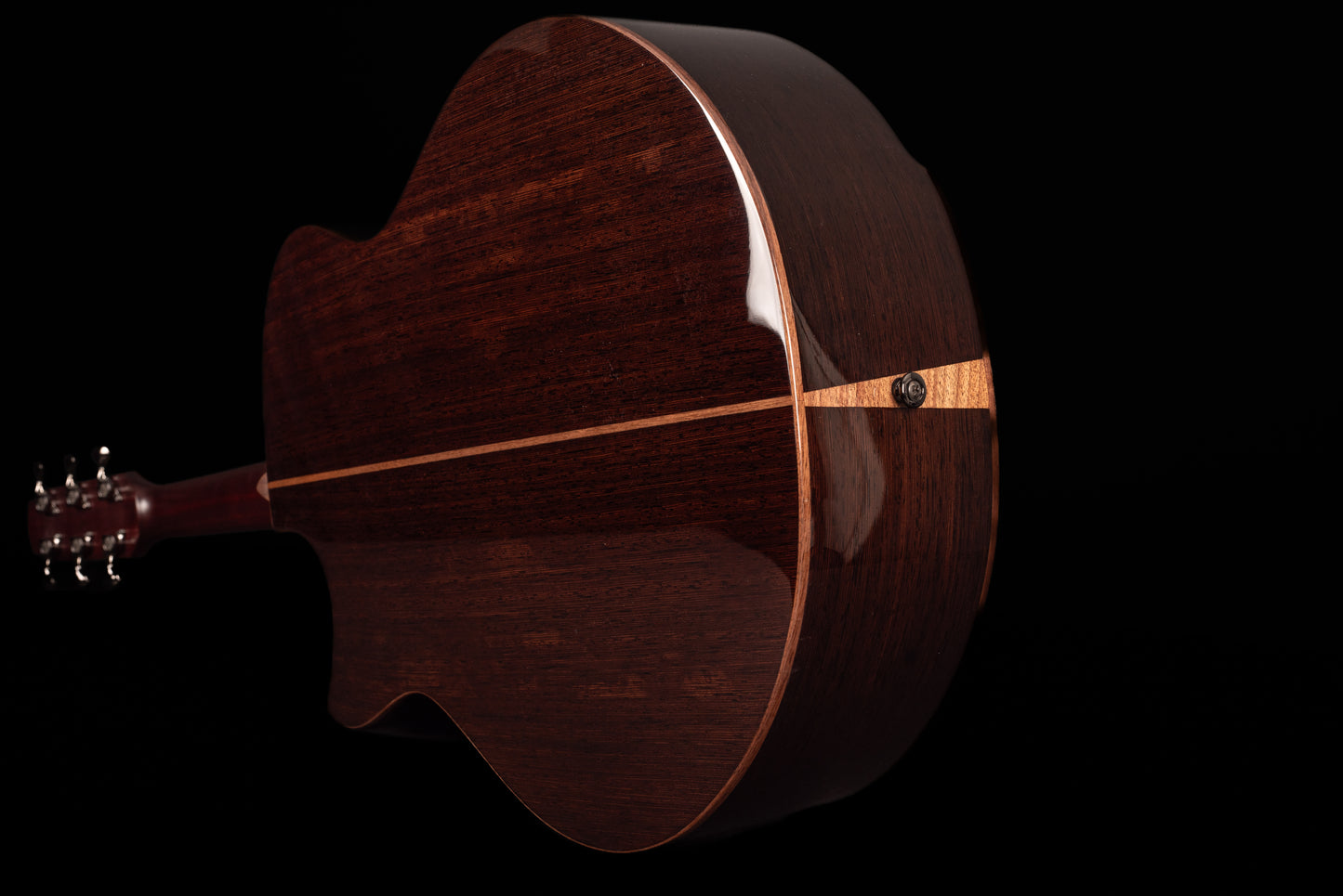 AVENIR 25 SERIES AUDITORIUM ENGELMANN SPRUCE WENGE FAN FRET