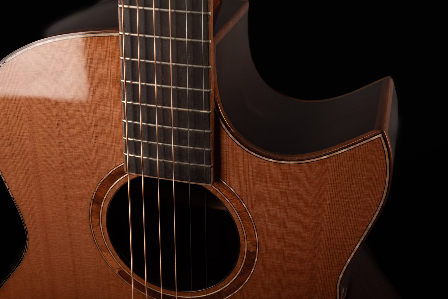 AVENIR 25 SERIES AUDITORIUM CEDAR WENGE