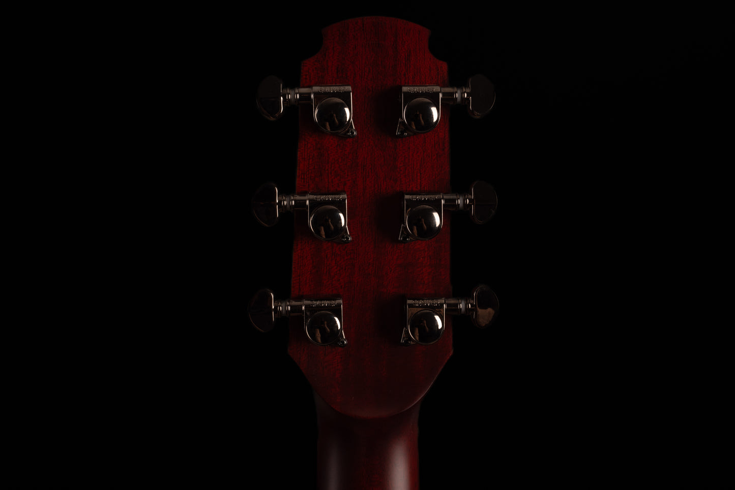 AVENIR 20 SERIES AUDITORIUM CEDAR ROSEWOOD