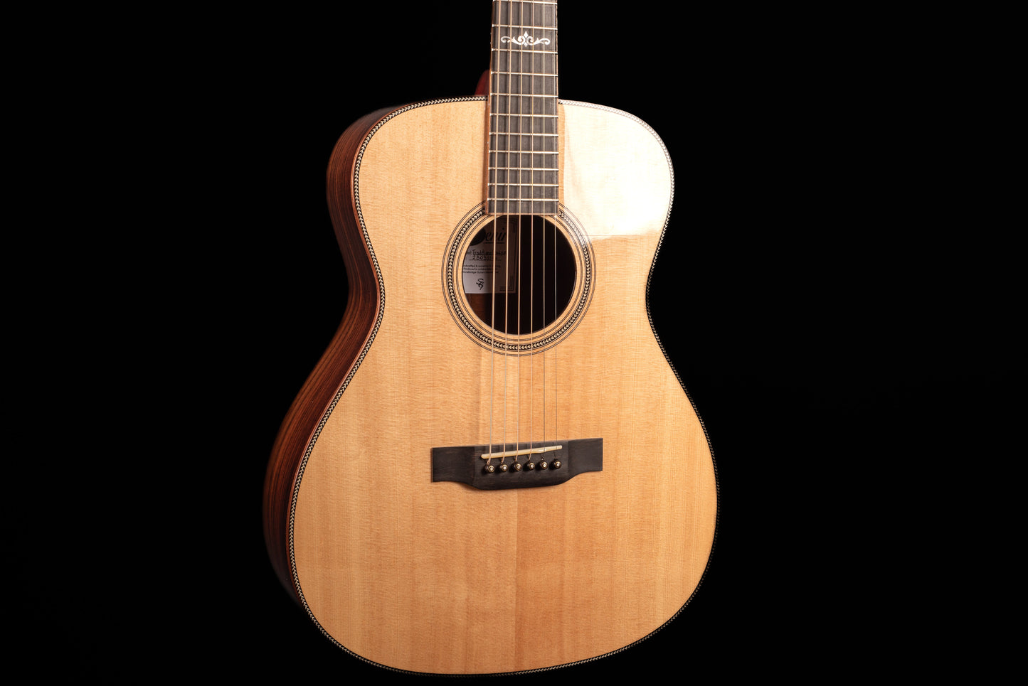 AVENIR TRADITIONAL OM